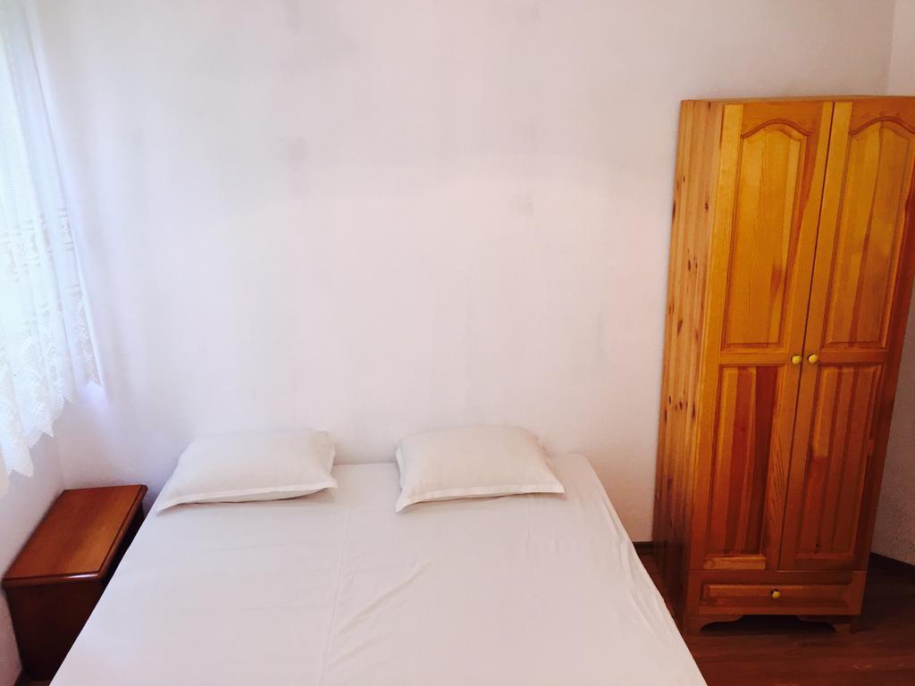 Petrovi Guest House Obzor Szoba fotó